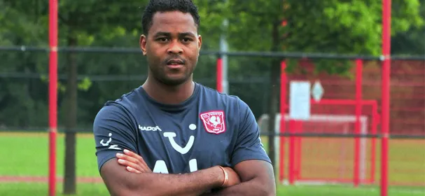 Kluivert wijst aanbod Paris Saint Germain af: "Mijn hart ligt op het veld."