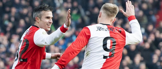 Van Persie en Jørgensen worden klaargestoomd voor FC Twente - Feyenoord