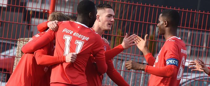 Jong FC Twente in slotfase onderuit in Noordwijkerhout