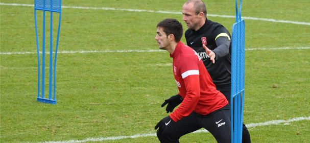 Tadic schiet FC Twente langs AZ
