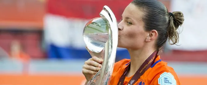 Spitse neemt prijs Sportploeg van het Jaar in ontvangst: "2017 was ons jaar"