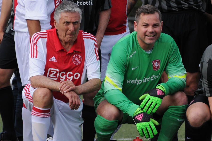 Mister Ajax Swart geniet van FC Twente en haalt uit naar Heracles