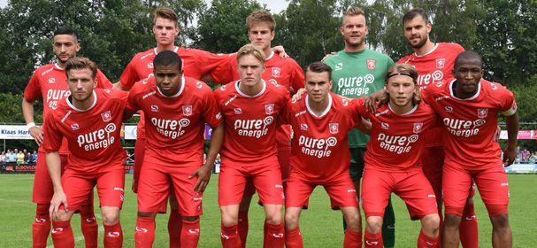 FC Twente onderuit tegen Champions League opponent Ajax
