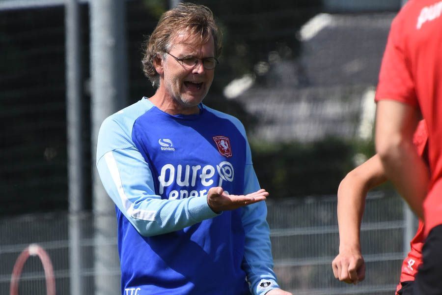 Jong FC Twente boekt  overwinning en behoudt koppositie kampioenspoule