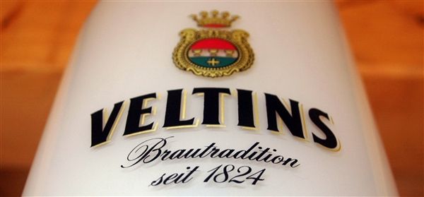 Wordt Grolsch vervangen door Veltins in de Grolsch Veste?