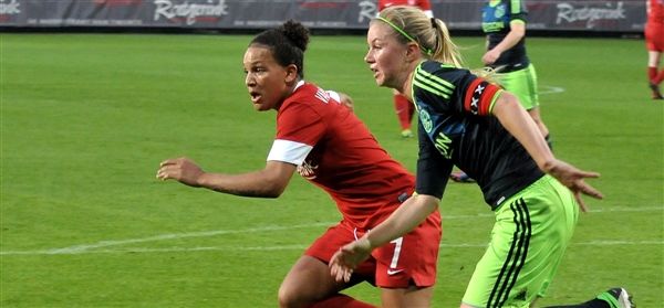 FC Twente Vrouwen zien topper tegen Ajax met vertrouwen tegemoet