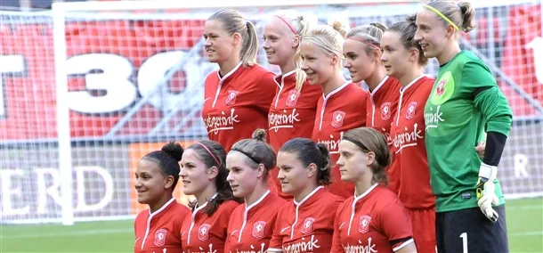 Megastunt van de FC Twente Vrouwen