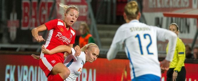 FC Twente Vrouwen sluit seizoen af met negenklapper