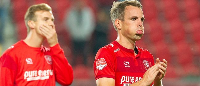 Samenvatting: FC Twente lijdt eerste thuisnederlaag tegen TOP Oss