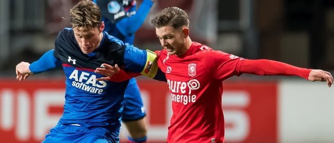 Oranje spits Weghorst positief: "FC Twente wordt fluitend kampioen"
