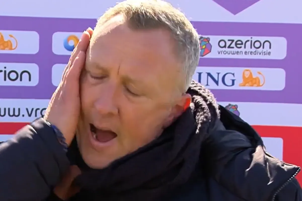 Video | Withete Polak gaat ouderwets los voor de camera: "Schijt en schijt ziek van!"