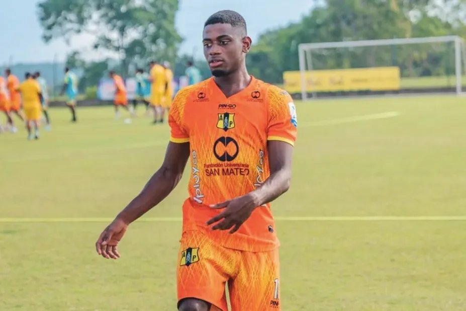 Opmerkelijk: Colombiaanse journalist verwijdert nieuws over 'Twente-target'