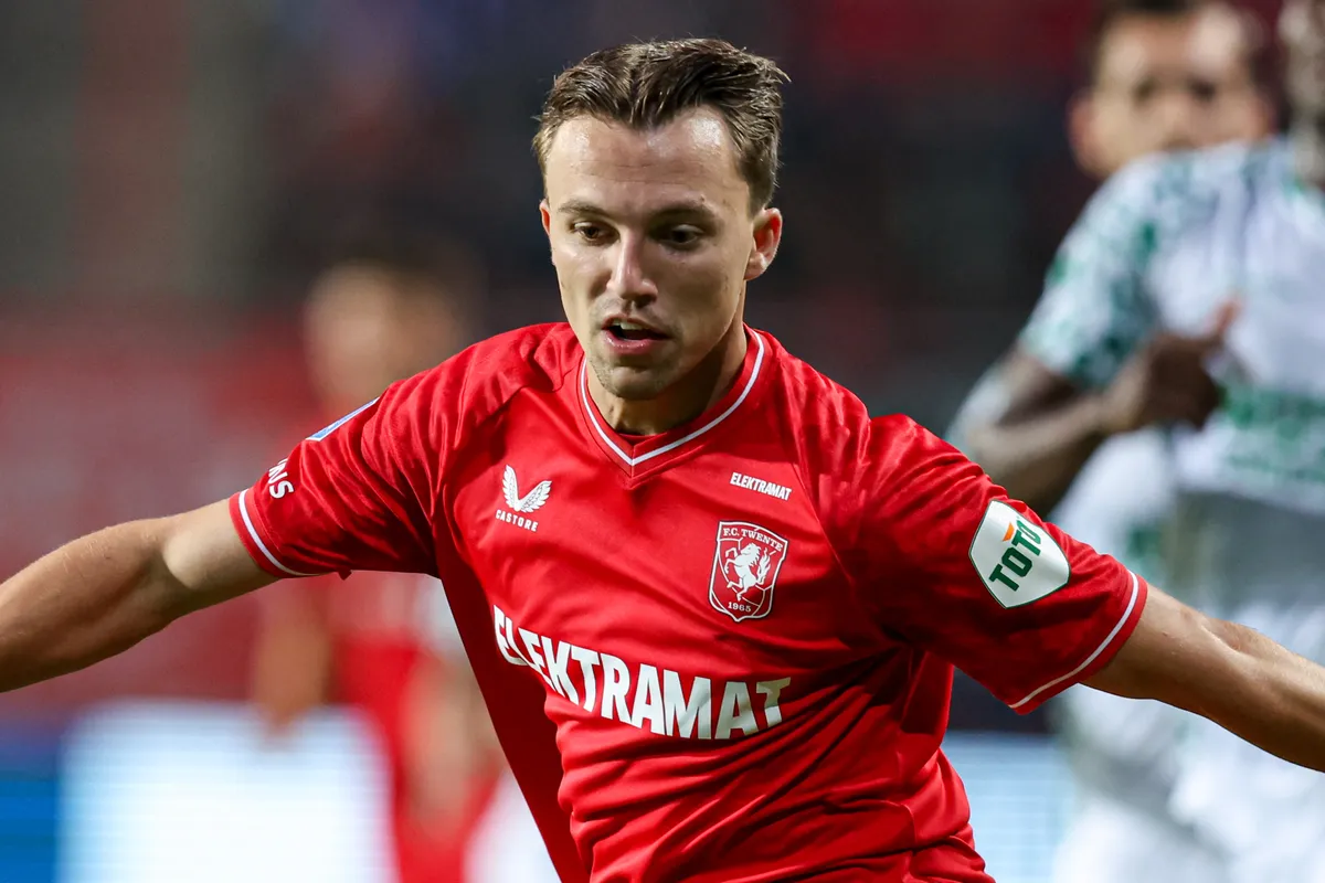 youri regeer close up twente hammarby 2023