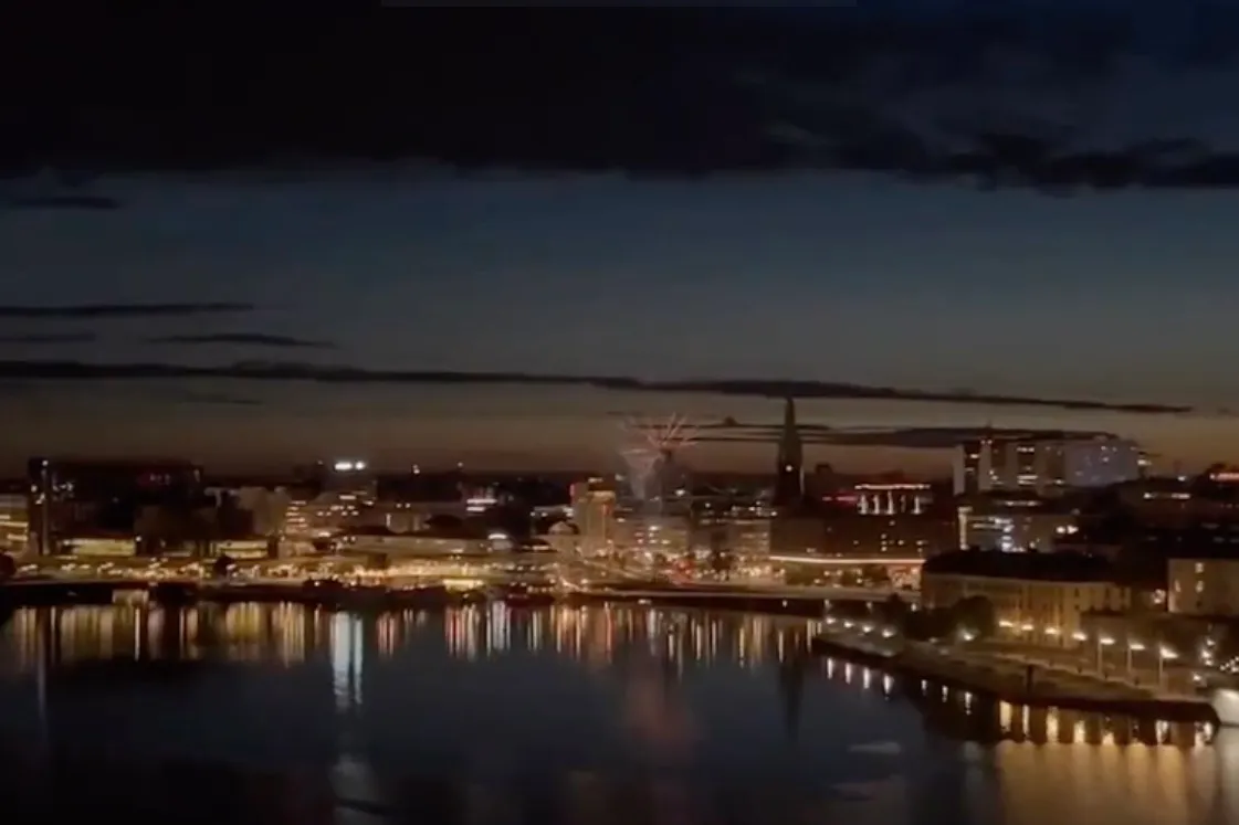 Selectie FC Twente in de nacht gewekt door vuurwerk van Hammarby-supporters