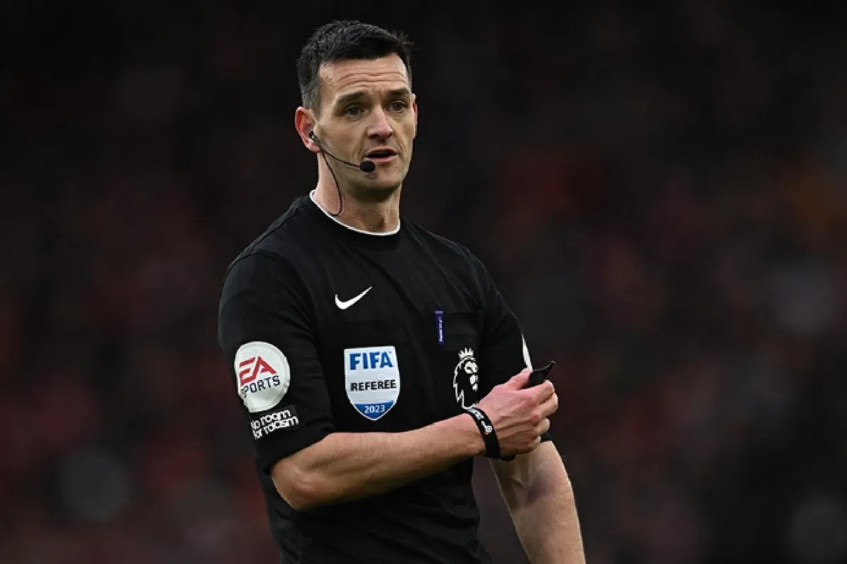 Ervaren Premier League scheidsrechter aangesteld voor Fenerbahce - FC Twente