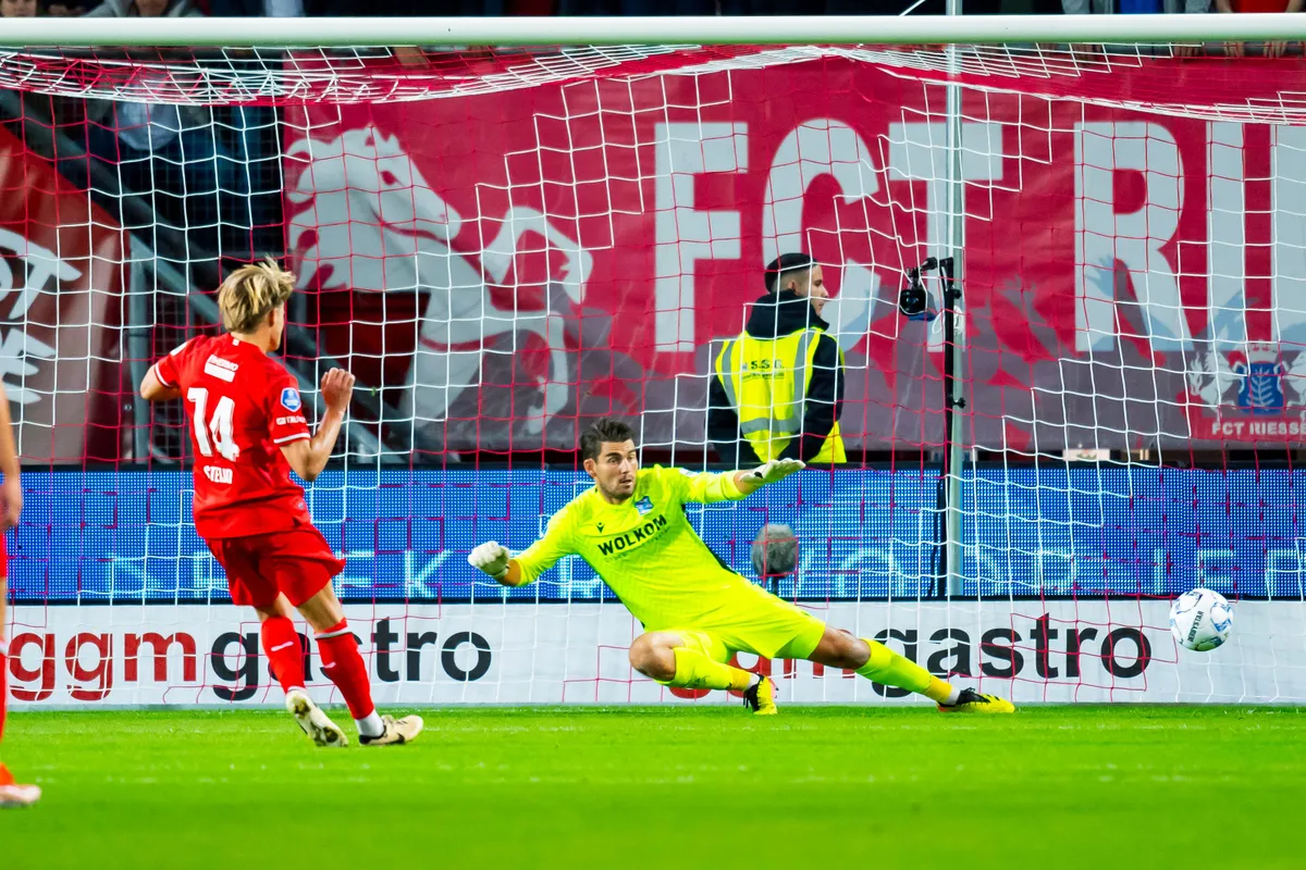 strafschop sgteijn van der hart twente heerenveen 2024