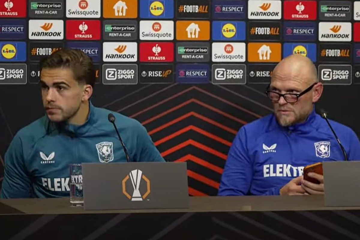 VIDEO | Persconferentie Oosting en Van Rooij: "Van god niet meegekregen dat ik een supertalent ben"