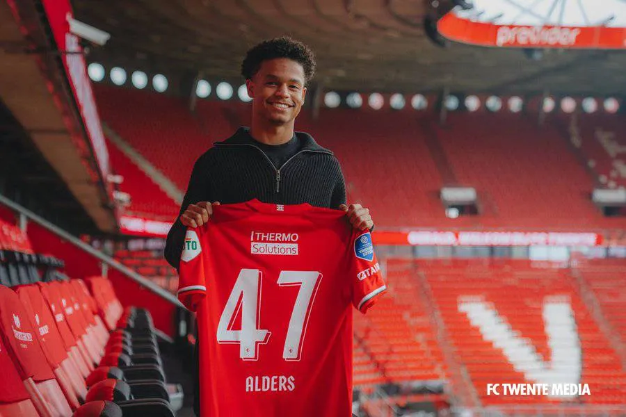 gerald alders presentatie fc twente 2025 1