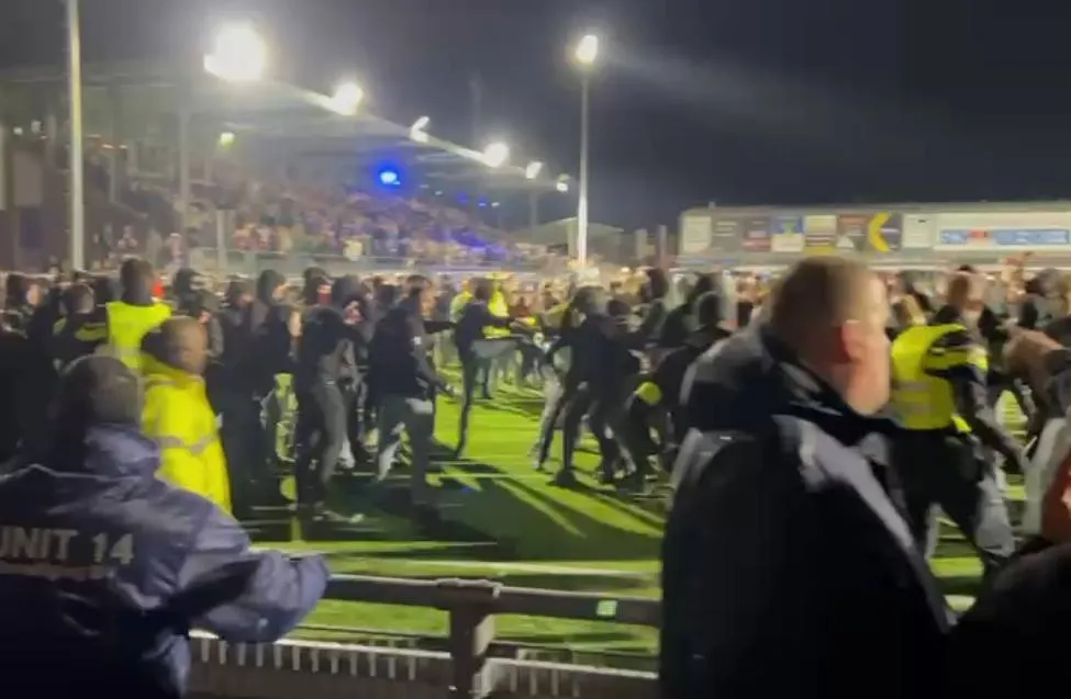 vechtpartij-spakenburg-fc-twente-utrecht-2025-2026-beker