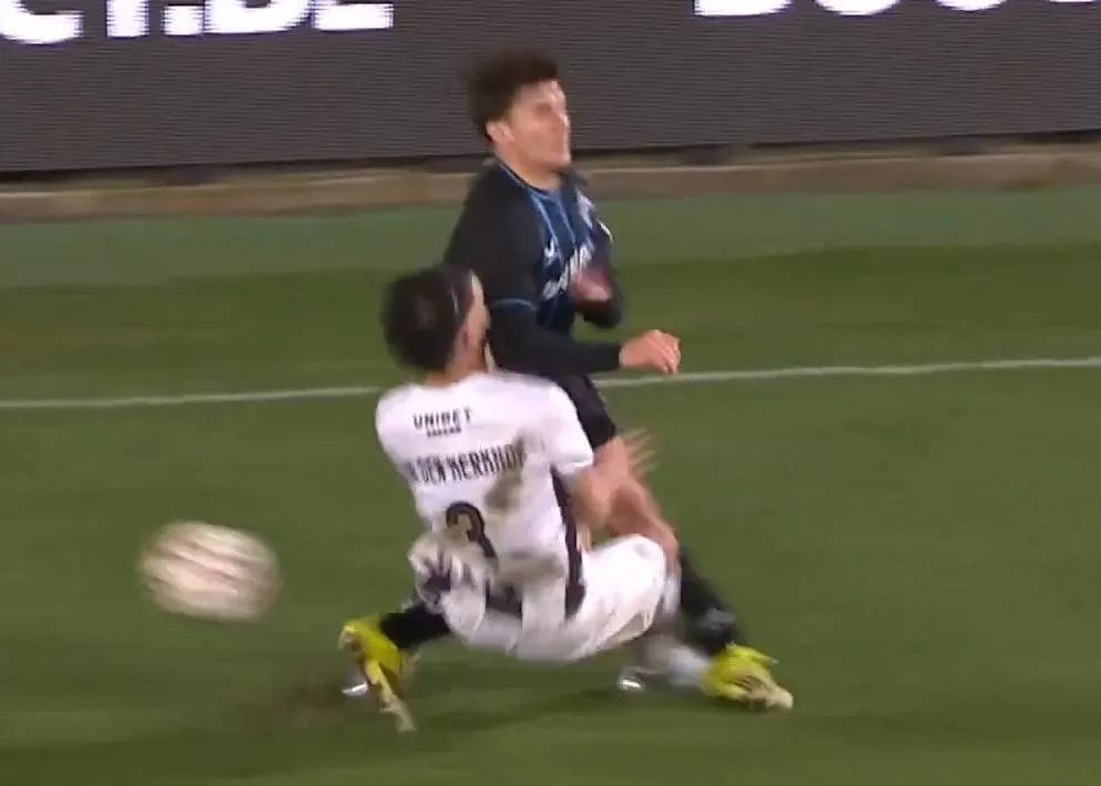 tzolis-tackle-brugge