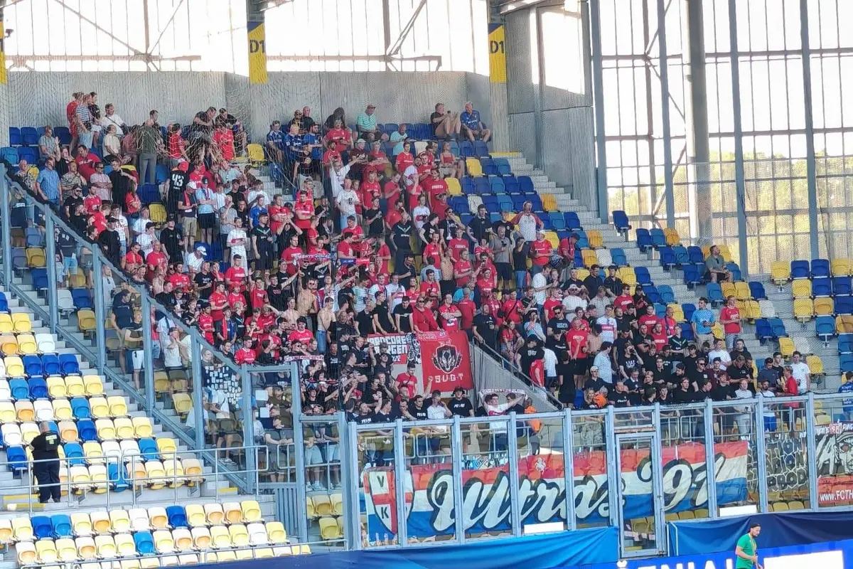 supporters-fc-twente-dac-uit-2