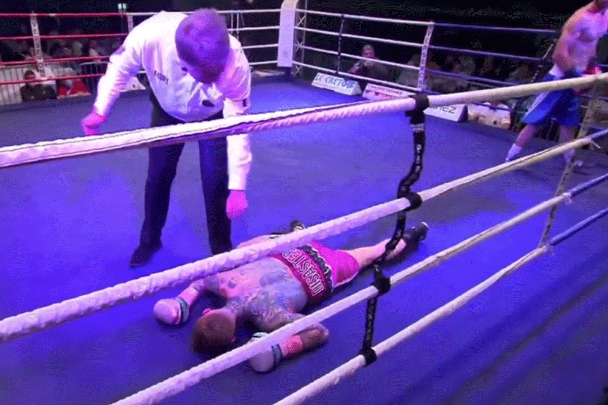 Slechtste bokser ooit MEPT YouTuber tegen de vlakte: 'Zo goed is hij nooit'