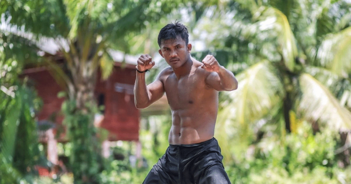 Vechtlegende Buakaw deed deze training voor Bare Knuckle debuut