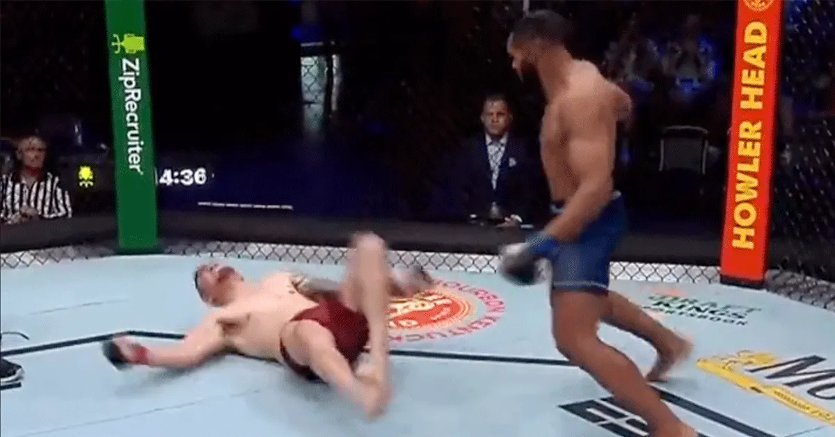 ? Vechter scoort UFC-contract met snelle knock-out! 'Hammer Time'