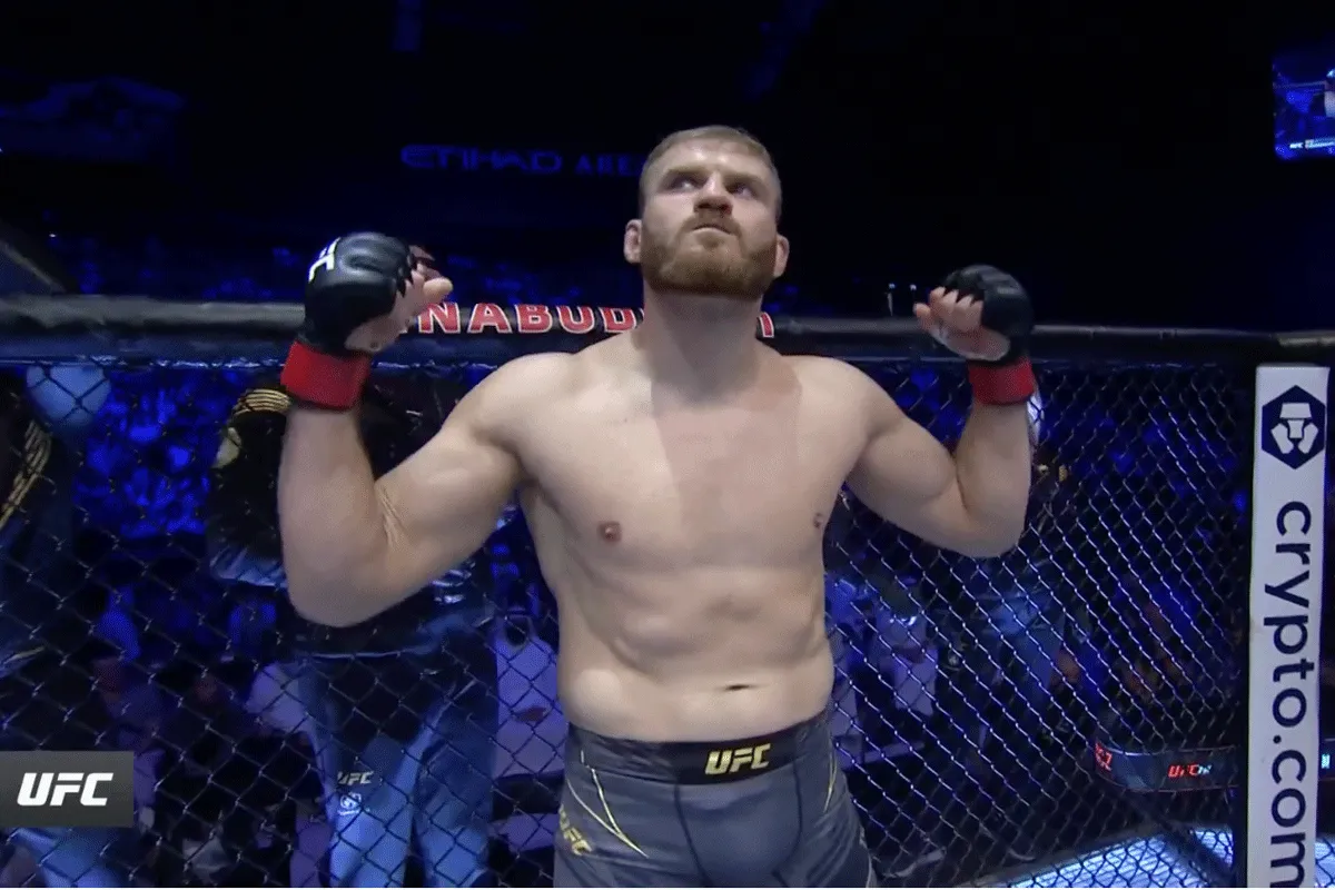 UFC-kampioen beroofd van auto: '1 kans om hem terug te brengen'