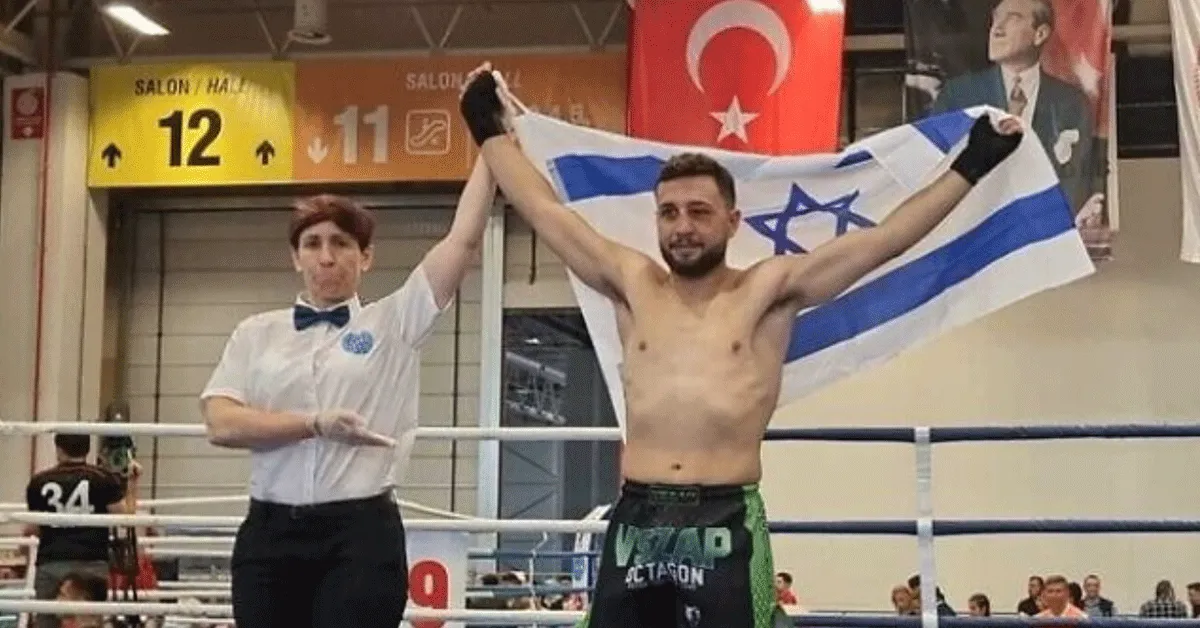 Marokkaanse kickbokser weigert Israëlische tegenstander hand te geven