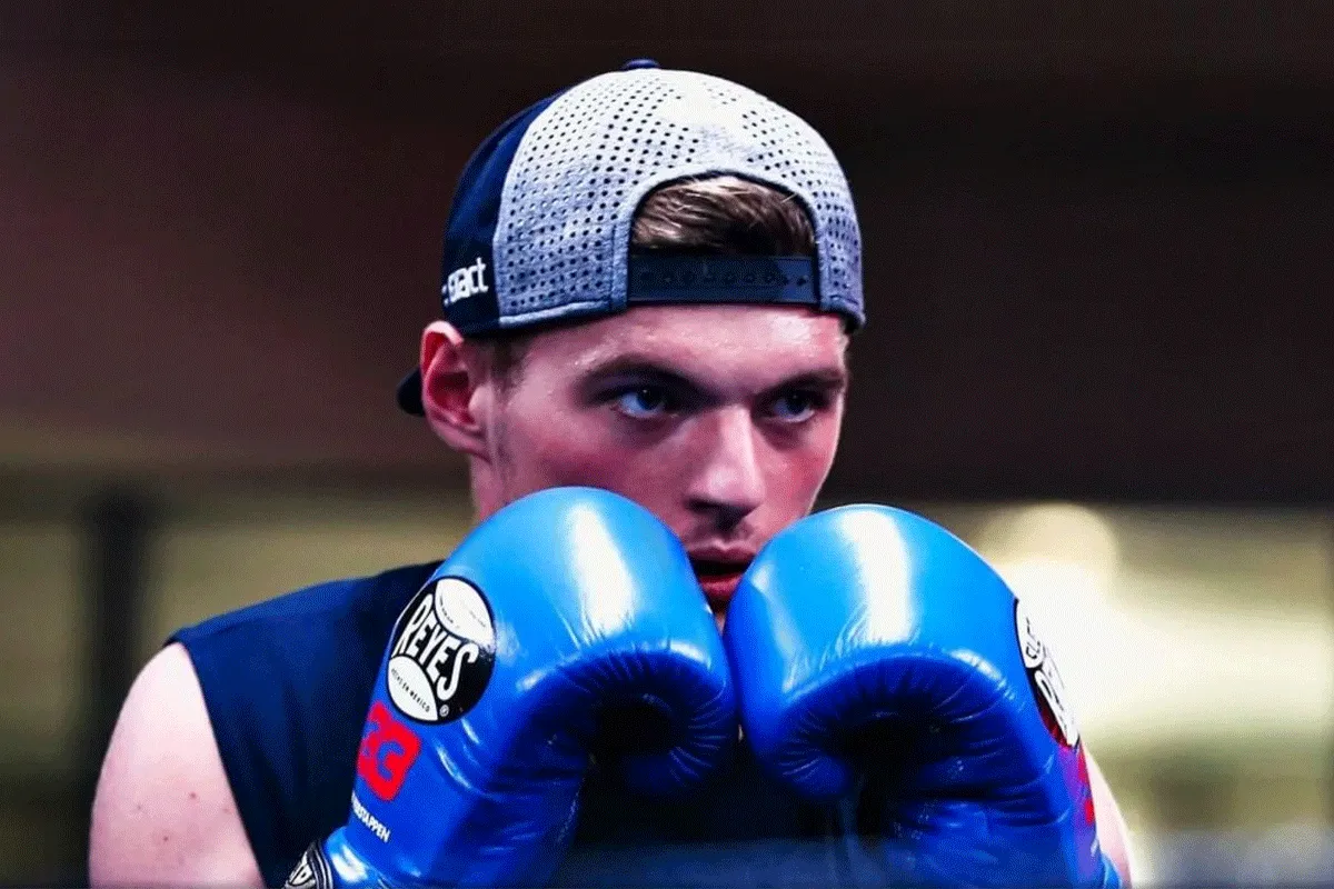 Max Verstappen blijkt bokstalent! Red Bull geeft video vrij