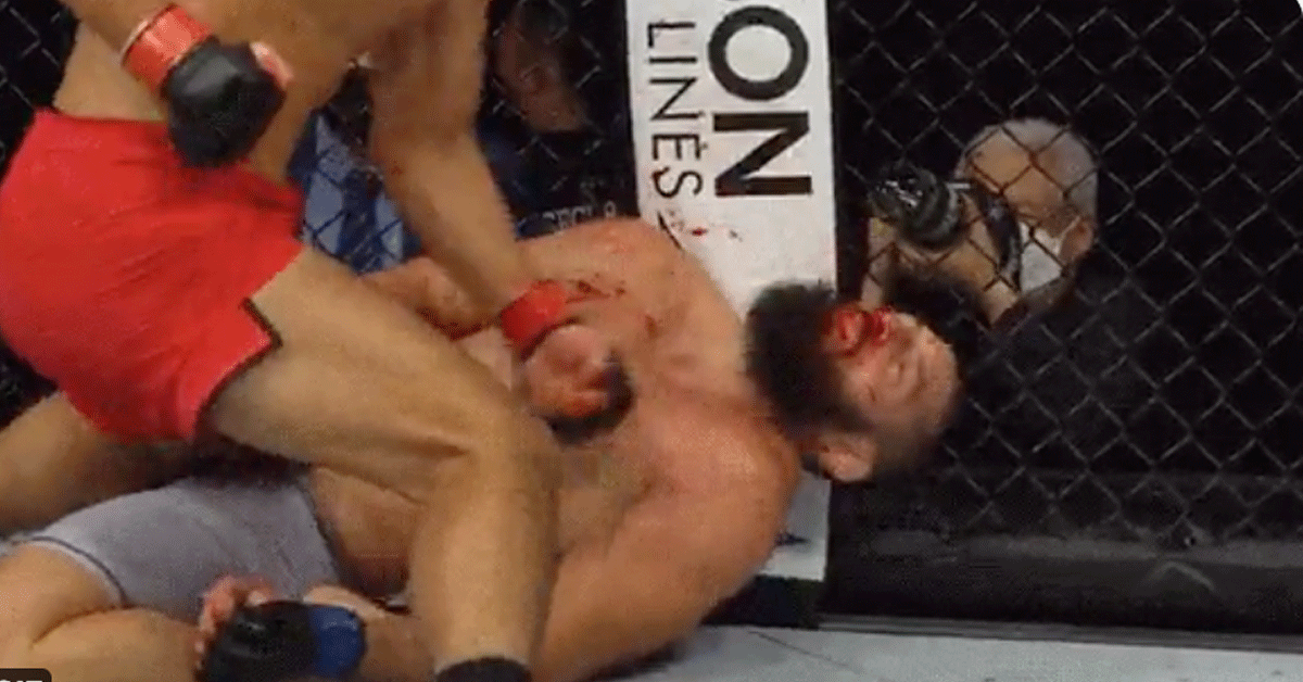 ZIEN! Verwoestende knock-out tijdens 'Road to UFC' event vandaag (video)