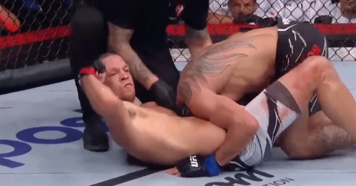 Diaz verslaat Ferguson in laatste gevecht van UFC-contract! 'Ik kom terug'