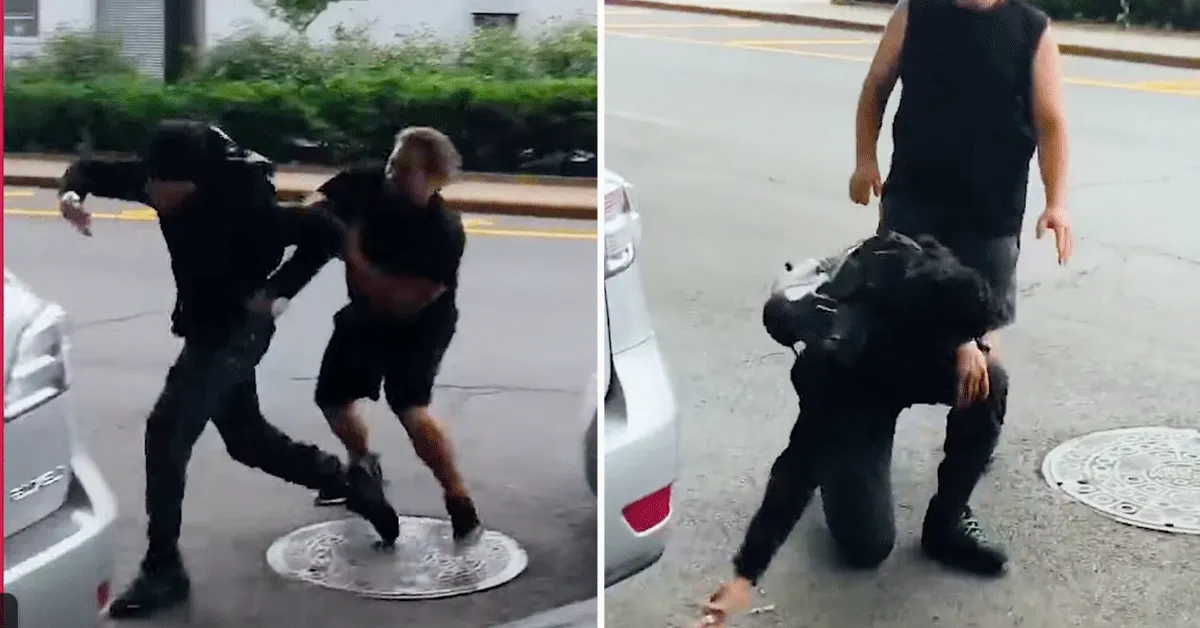 Pizzabezorger klapt fietser onderuit! 'Bijna dood eikel' (video)