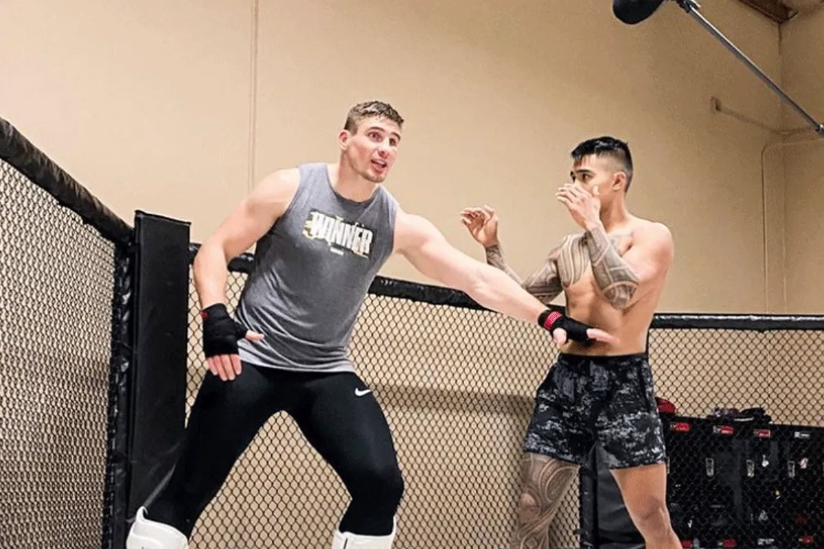 Rico Verhoeven traint bekende vechters! 'Hulp hard nodig'