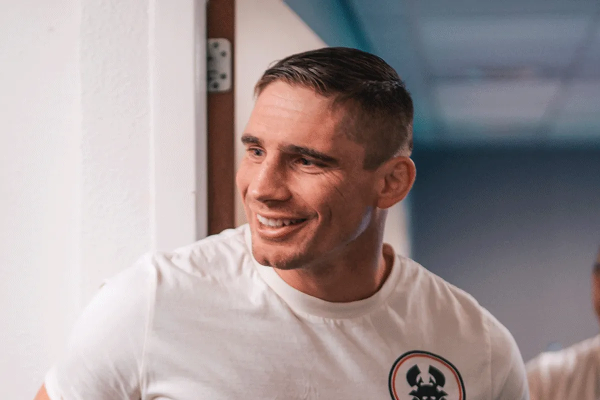 Rico geeft dikke 'waggie' make-over! 'Vliegensvlug'