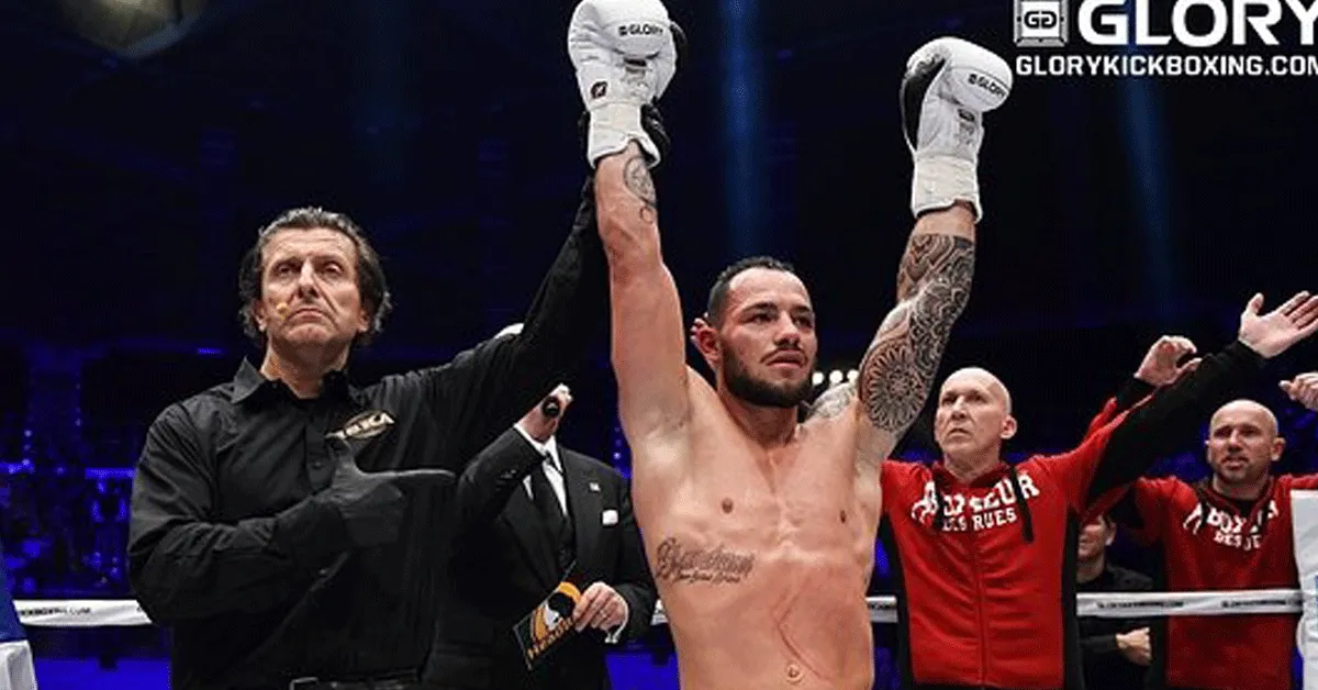 Glory eert Robin van Roosmalen na kritiek alsnog! 'Vechter, kampioen en legende'