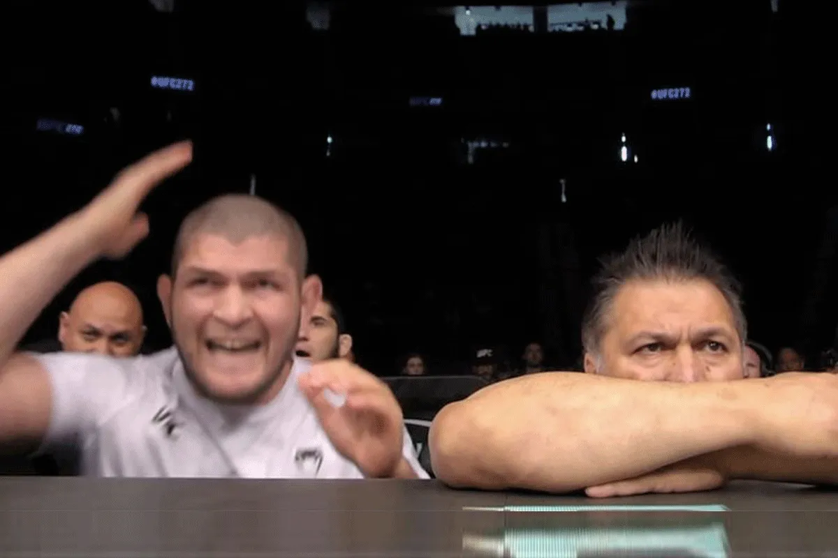 Russische UFC-vechter uitgescholden door publiek: 'Schandalig'