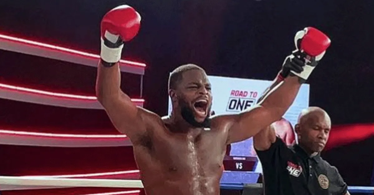 KO Alarm! Tariq Osaro sloopt 'Barry' Barkouch op Glory Rivals 3