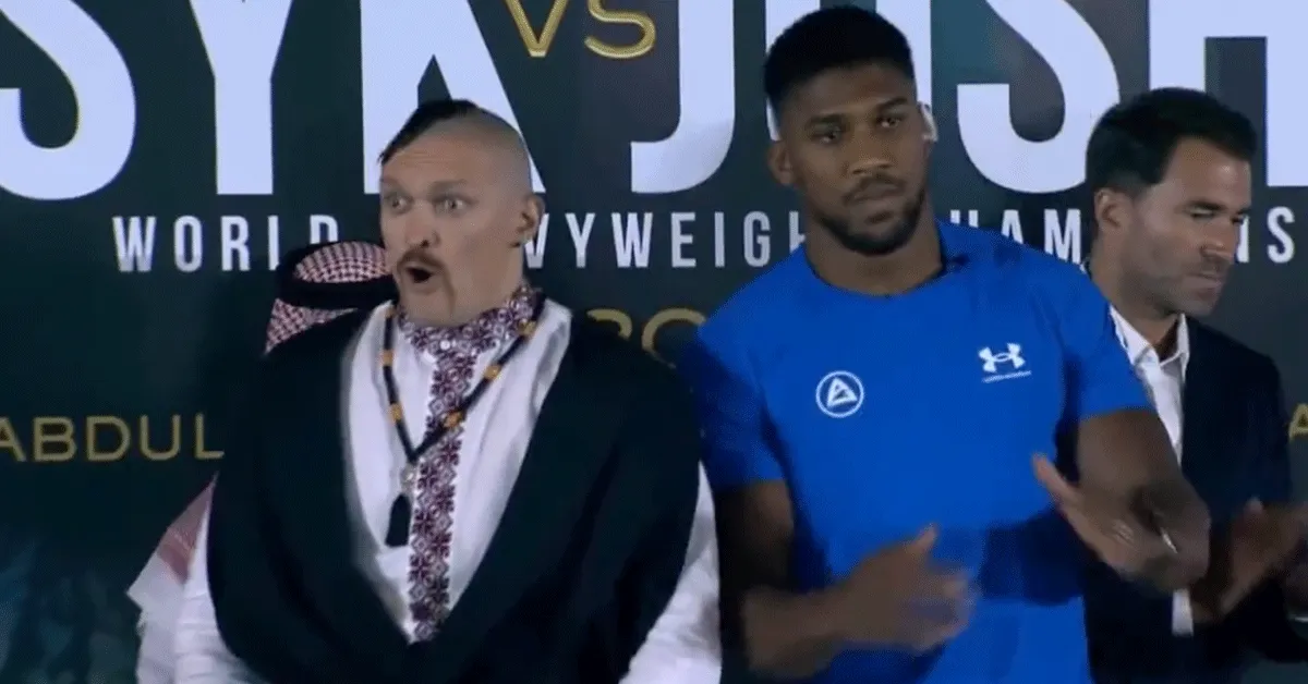 ? Mafklapper! Usyk verrast op staredown met Joshua en meer....