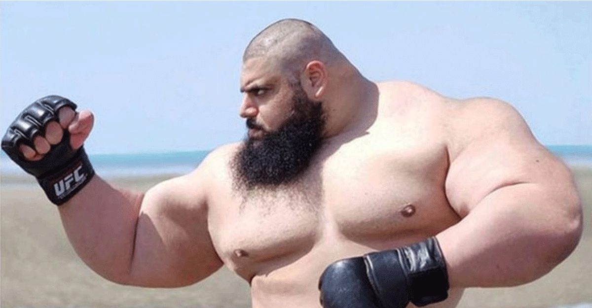 Iraanse Hulk 'delete' zichzelf na gênant boksgevecht