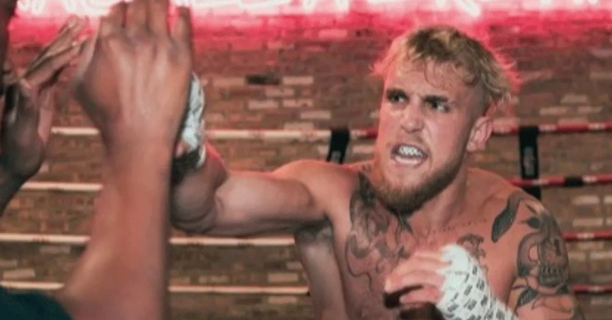 'Diefstal!' Boksfans woedend over Jake Paul vs Hasim Rahman Jr wedstrijd