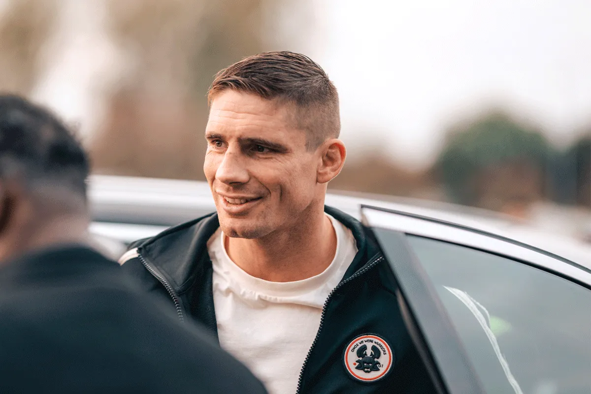 Rico Verhoeven bij 24Kitchen de keuken in (video)