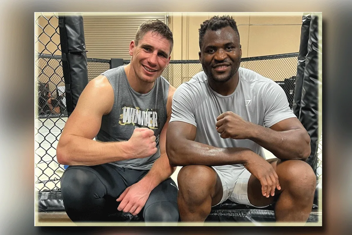 Rico traint met UFC-kampioen Ngannou voor komend gevecht (video)