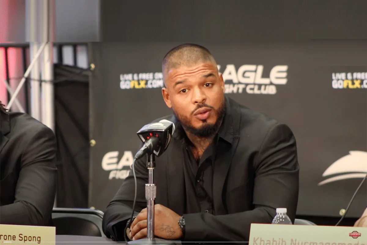 Tyrone Spong over Gökhan Saki, kickboksen en komend gevecht