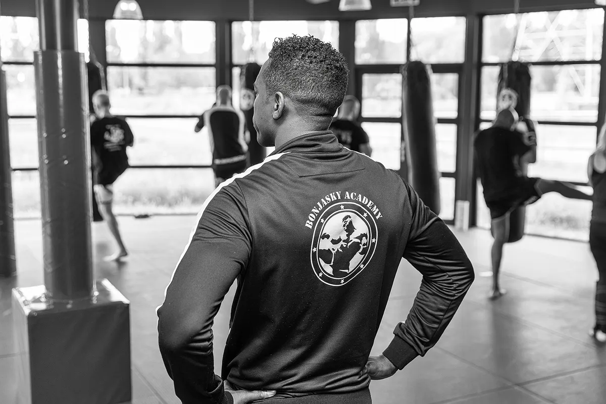 REMY BONJASKY KICKBOXING SEMINAR GA DE UITDAGING AAN