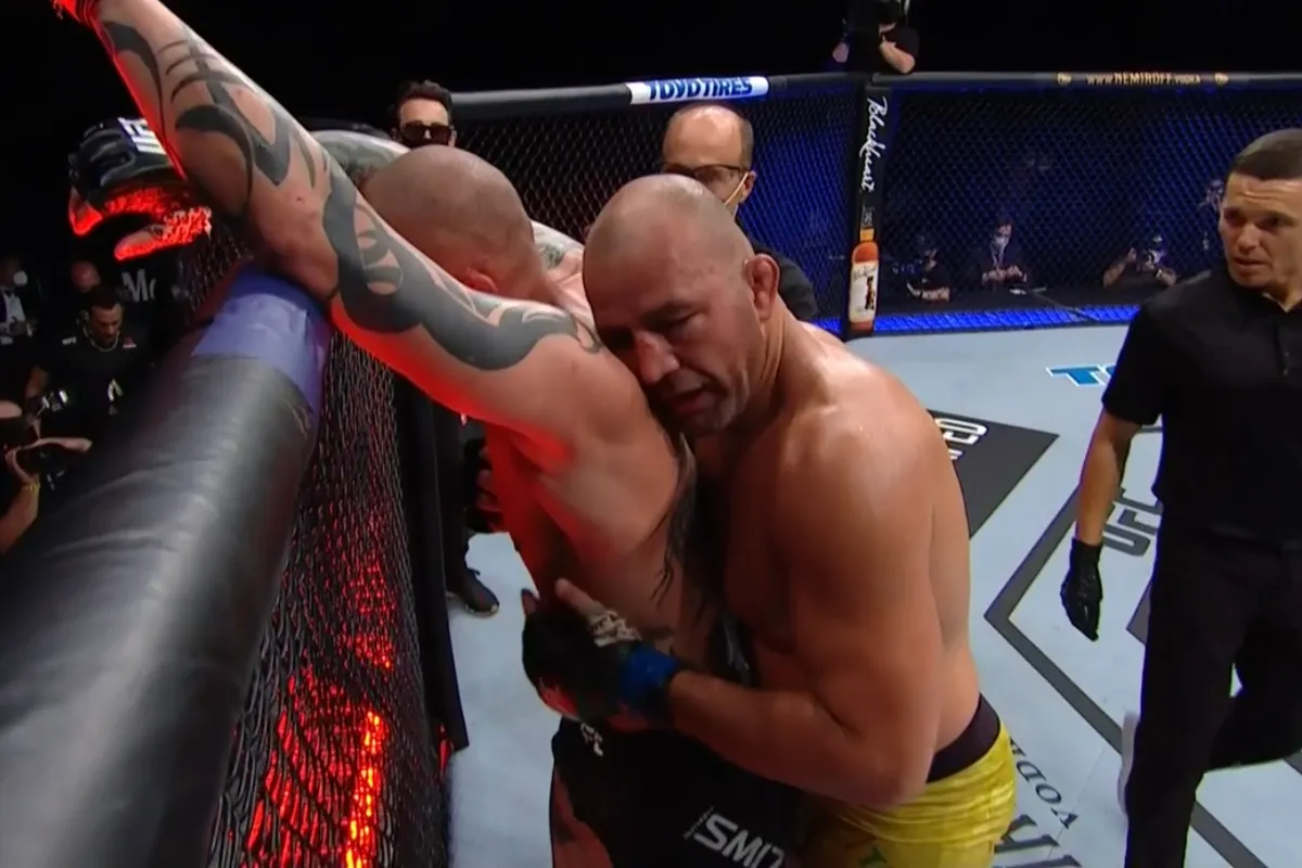 Uitslagen UFC Fight Night op ESPN + 29 Jacksonville: Teixeira sloopt Smith