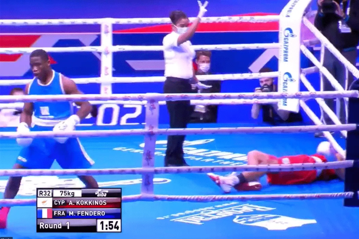 Brute KO's tijdens WK Boksen in Rusland (video)