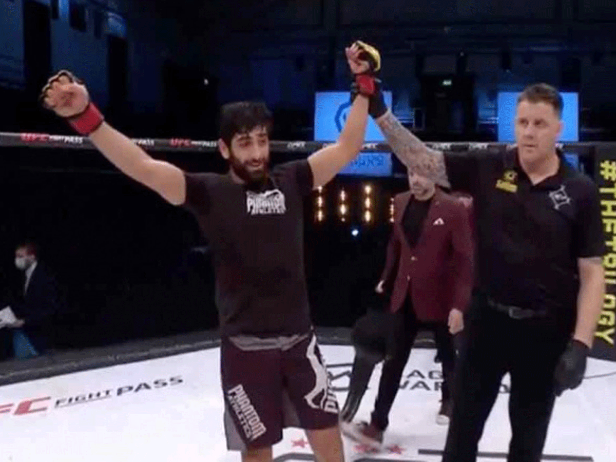 Nederlandse MMA-kampioen Sardari behoudt titel in Londen tegen Belg Desmae