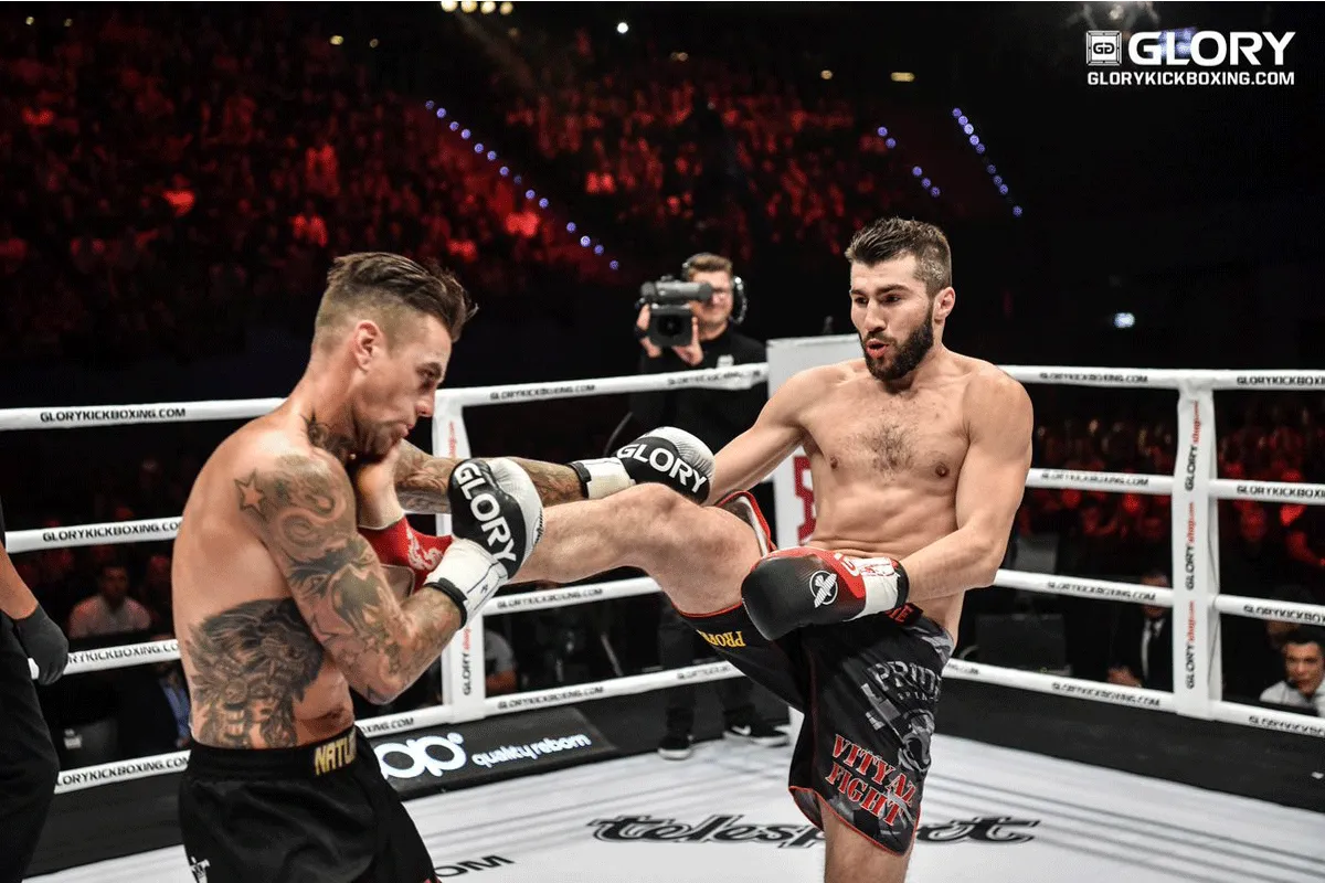 Teamgenoot Rico Verhoeven tekent Glory contract: 'Snel de ring in'